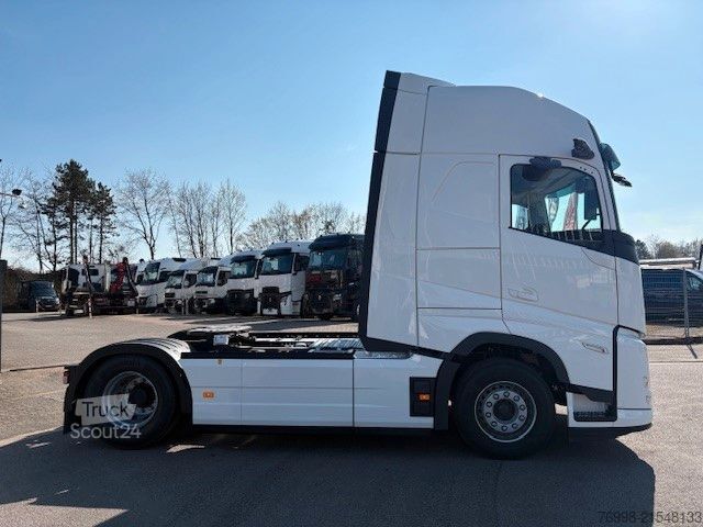 Τυπική μονάδα τράκτορα VOLVO FH500 4x2 SZM