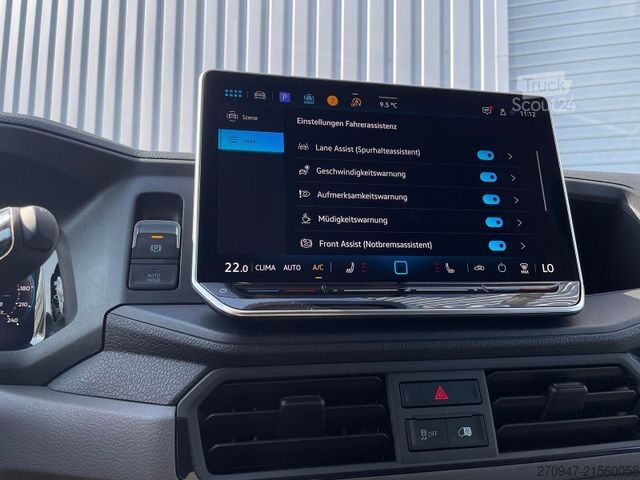 High top van VW Crafter Kasten 35 L5H3 SITZHZ NAV LED KAMERA DAB