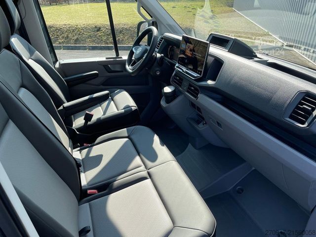 High top van VW Crafter Kasten 35 L5H3 SITZHZ NAV LED KAMERA DAB