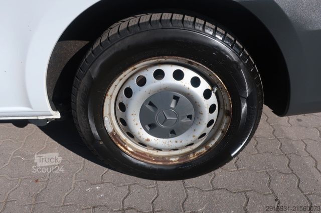 Kleinbus MERCEDES-BENZ Vito Tourer 116 CDI BT Pro extralang / 8 Sitze