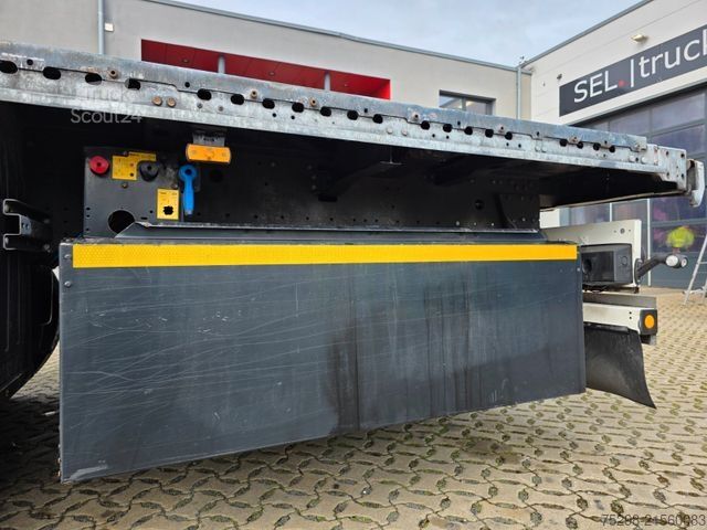 Auflieger mit Arbeitsbühne SCHMITZ CARGOBULL SCS 24/L - 13.62 / Lift/ CONTAINERVERRIEGELUNG !