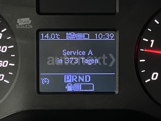 Vrachtwagen met bakwagen MERCEDES-BENZ Sprinter 316 Aut.*Ladebordwand* AHK 3,5t+Navi 31