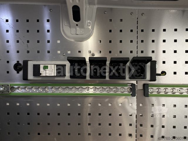 High top van VW Crafter 35 *WERKSTATT* AHK3,5t+Dachträger (6888)