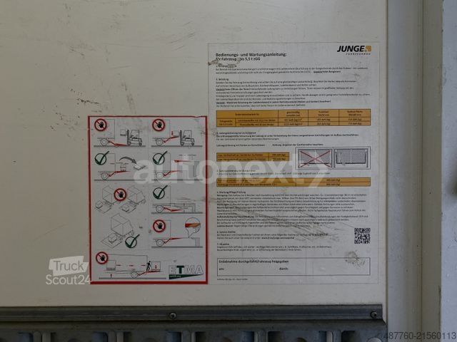 Vrachtwagen met bakwagen MERCEDES-BENZ Sprinter 316 MAXI *Ladebordwand* Klima (6206)