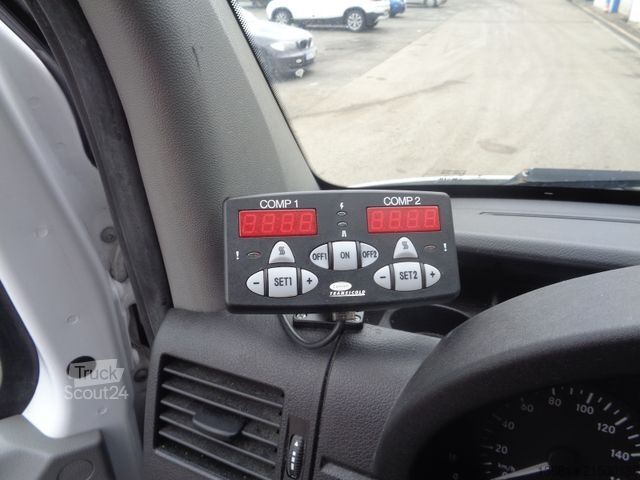 Furgone isotermico frigorifero MERCEDES-BENZ Sprinter 316 CDI 2 Zonen Kühler Carrier