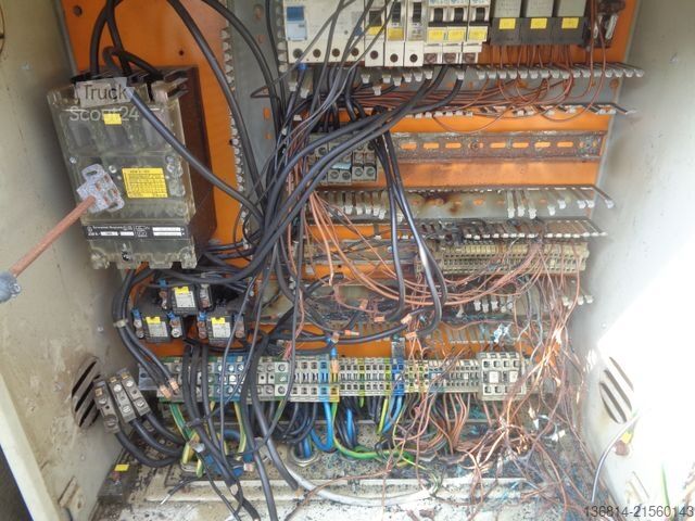 Priekaba Stadler DW 60 PE15 Drehstromaggregat