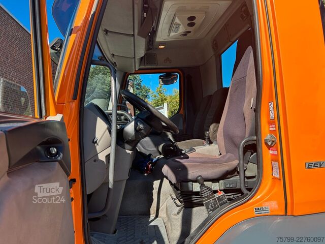 Camion-benne tricar DAF 16.250LF Meiller 3-Skipper +MKG HLK106-HP Kran