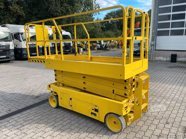 Рабочая платформа GENIE GS 2646 Scherenbühne Elektro AH 9,92 m 454 kg