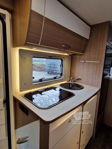 Полуинтегрированный автодом CARADO T337 PRO 140PS Automat