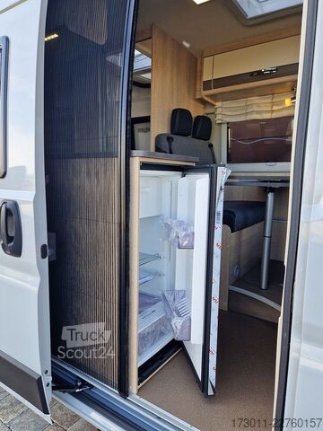 Автодом PÖSSL Summit 600 Plus Automat Markise Solar Navi AHK