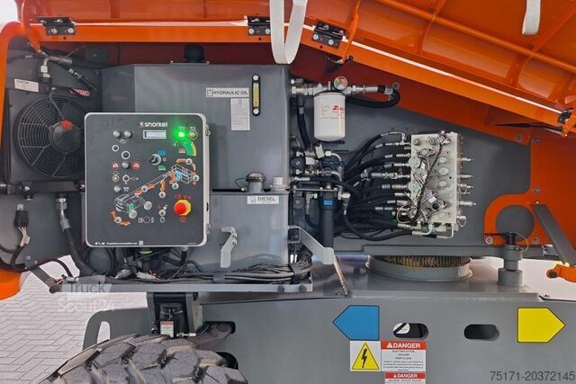 Телескопична платформа Snorkel 460SJ Valid Inspection, *Guarantee! CE, Diesel, 4x