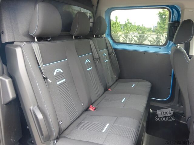Furgon blaszak FORD Transit Connect L2 FlexCab Active AT AHK Stndhz