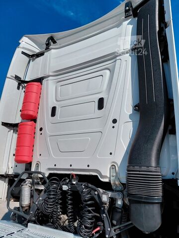Standaard trekker MERCEDES-BENZ MERCEDES ACTROS L 1848