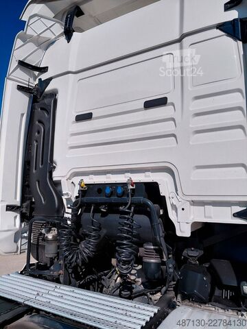 Volume trekker MAN TGX 440 Mega