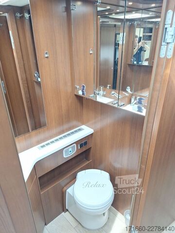 Integroitu matkailuauto MORELO Loft 82 LBX