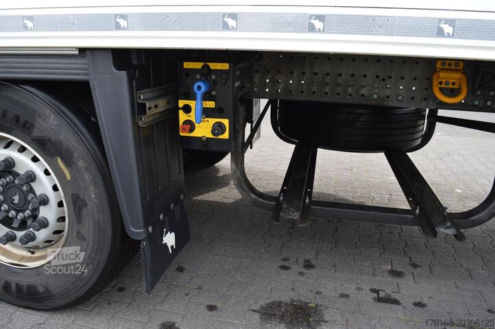 Polpriklopnik za prevoz hladilnikov SCHMITZ CARGOBULL SKO FP 45 ThermoKing SLXi 300