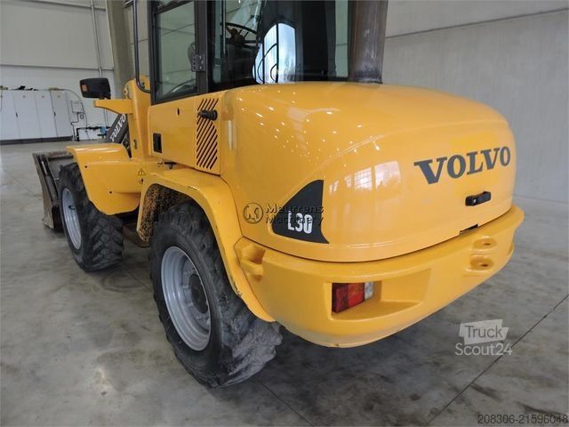 Wheel loader VOLVO L30B + Fork