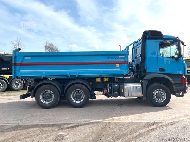 Camion-benne tricar MERCEDES-BENZ 2643 Arocs/Meiller Kipper/Bordmatik/6x6H/1.Hand