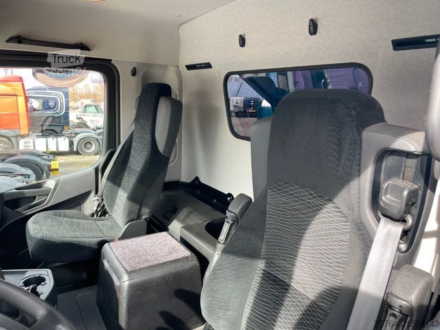 Camion-benne tricar MERCEDES-BENZ 2643 Arocs/Meiller Kipper/Bordmatik/6x6H/1.Hand