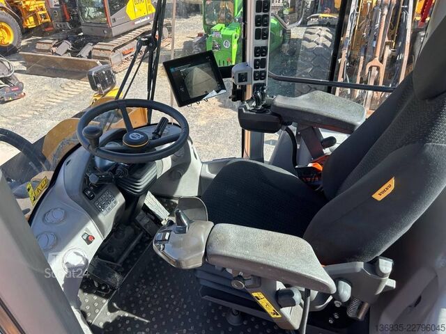 товарач Volvo L 150 H