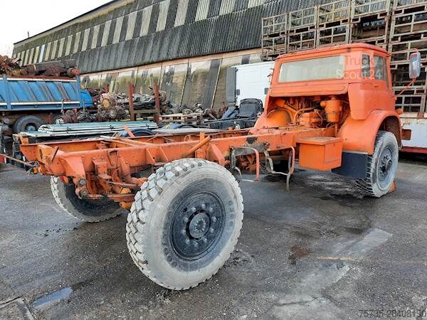 Chassis med førerhus BEDFORD MJP2 4X4