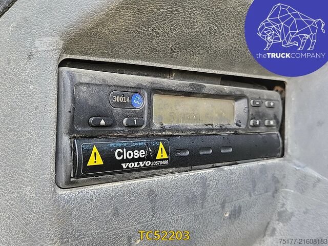 Šasija ar kabīni Renault Kerax 370