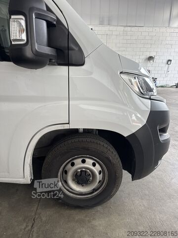 Camping-car Fiat Ducato Weinsberg Carabus 2023 | Manuale | Tetto a soffietto