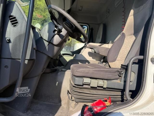 Avolava kuorma-auto Renault Premium 430