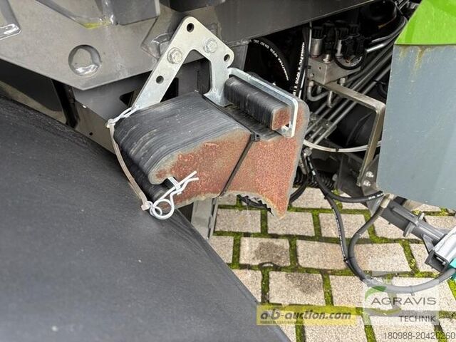 Agricultural machine Fendt ROTANA 130 F COMBI