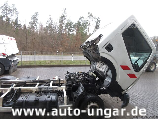 Garbage truck Nissan Cabstar NT4000 Ersatzteiltzräger / spare