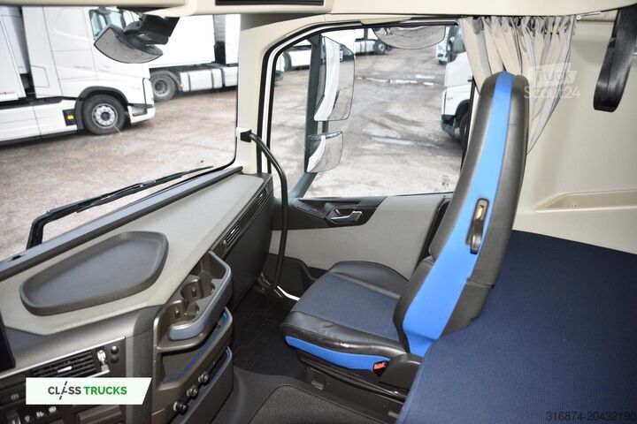 Tractor estándar VOLVO FH 460 Globetrotter XL Varios i-Save