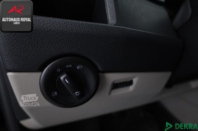 Kleinbus VW T6 Kombi 2.0 TDI LANG 9 SITZE AUT,NAVI,PDC,ACC