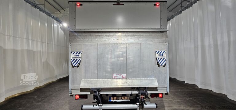 Kassevogn Iveco Daily 35 3.0 CNG 136hp Box Van with Tail