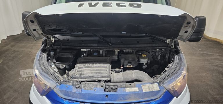 Kassevogn Iveco Daily 35 3.0 CNG 136hp Box Van with Tail