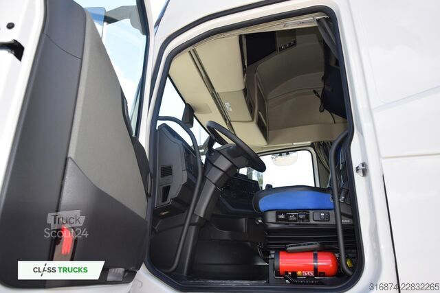 Standarta vilcējs VOLVO FH 500 XL i-ParkCool ACC
