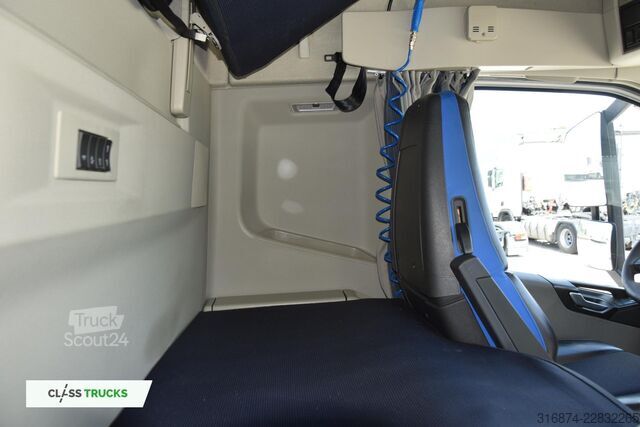 Standarta vilcējs VOLVO FH 500 XL i-ParkCool ACC