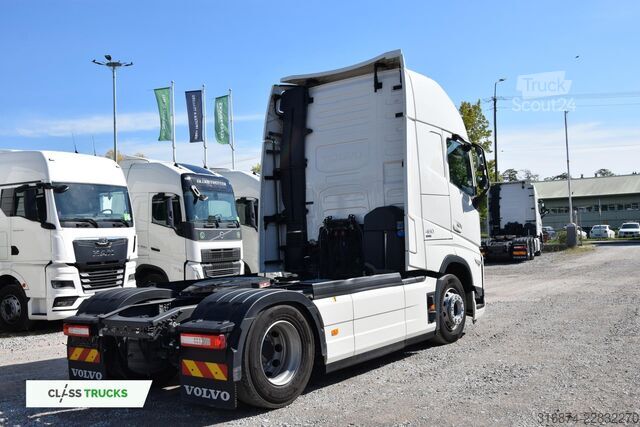 Standartinis vilkikas VOLVO FH 460 Globetrotter XL i-Save ACC