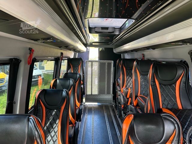 Minibus MERCEDES-BENZ Sprinter 519 ToJo - Rampe - Schienensystem