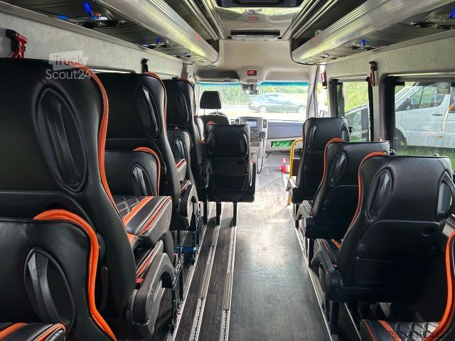 Minibus MERCEDES-BENZ Sprinter 519 ToJo - Rampe - Schienensystem