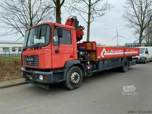 Lapos platós MAN ME18.284 mit Kran Not Aus Hiab 122B