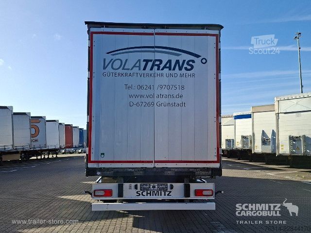 Відкритий напівпричіп з тентом Schmitz Cargobull Curtainsider Standard Getränke
