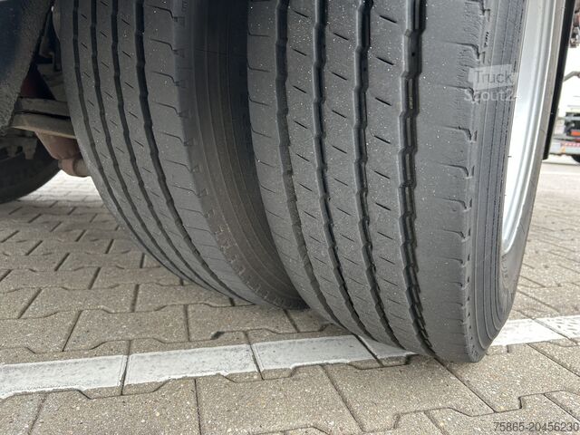 Skjutbara presenningar Pacton B1-001 City / Curtainside / Loadlift / NL Trailer