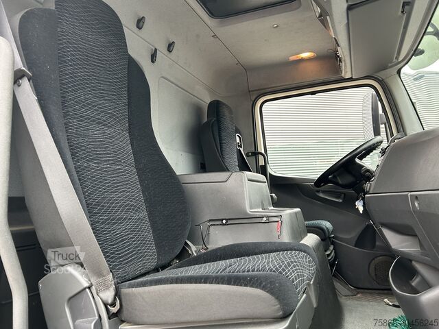 Koffer Mercedes-Benz Atego 1018 / 594 dkm / Box 6.3 mtr / Loadlift /...