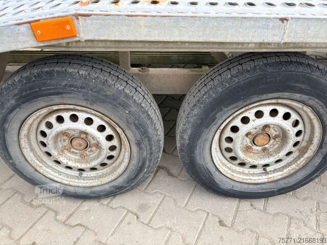 Kombijevski prevoznik avtomobilov Hyundai SAM PRZYCZEPA LAWETA