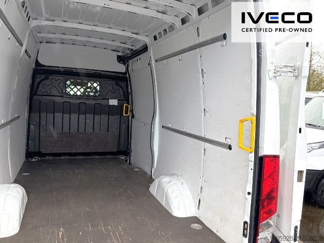 Furgoneta de caja alta IVECO 35S16A8V Hi-Matic, Klima, DAB