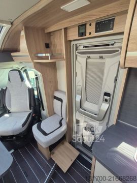 Polintegriran avtodom Knaus Sky TI 650 MEG *TraumMobil*Automatik*IC-Line*