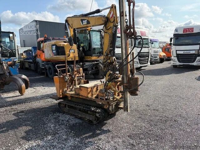 Apiladora Yamaguchi YXD - 250