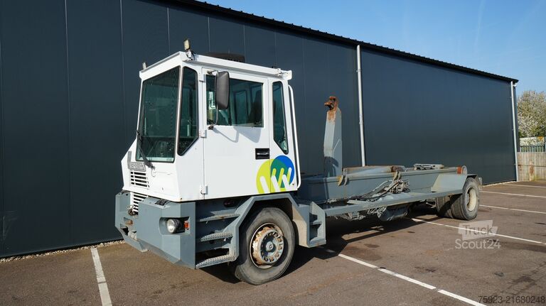 Sistema de brazo de gancho Terberg TT 17 Hookarm system terminal truck 25km