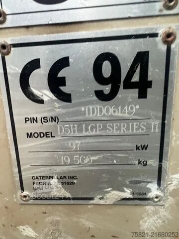 Niveladora Caterpillar D 5 H LGP Serie 2