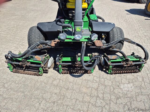 Rasenmäher John Deere 8700 PC FM (fairway mower - LOW HOURS )
